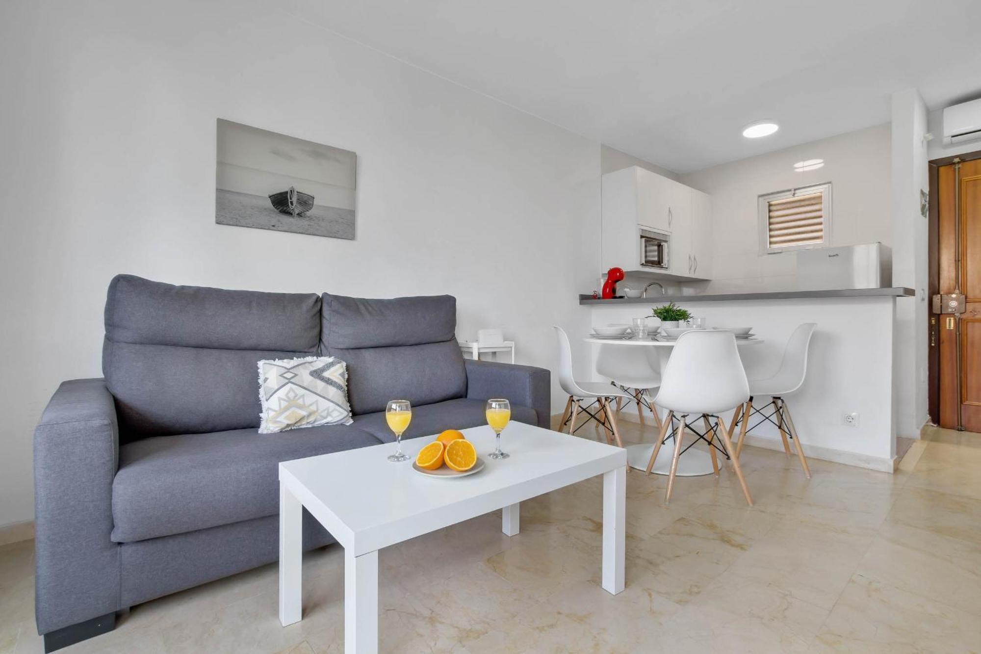 Apartament Vistamarina B 210 By Ivi Real Estate Torremolinos Zewnętrze zdjęcie